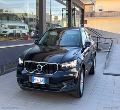 Volvo xc40 d3 awd geartronic momentum