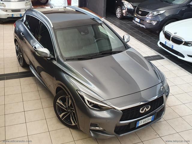 Auto - Infiniti q30 2.2d dct awd