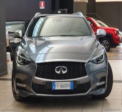 Auto - Infiniti q30 2.2d dct awd
