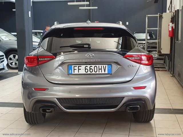 Auto - Infiniti q30 2.2d dct awd