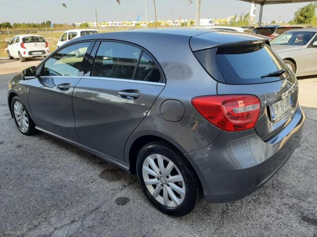 Auto - Mercedes-benz a 180 cdi blueefficiency sport