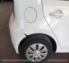 Auto - Volkswagen 1.0 5p. move up! clima/bluetooth - no garanzia