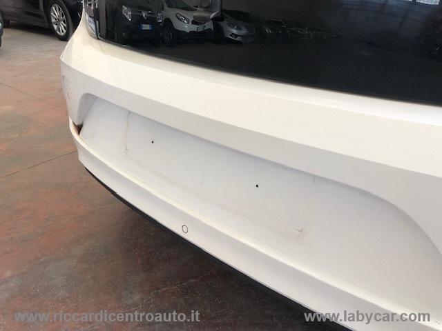 Auto - Volkswagen 1.0 5p. move up! clima/bluetooth - no garanzia