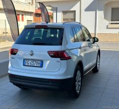 Auto - Volkswagen tiguan 1.6 tdi business bmt