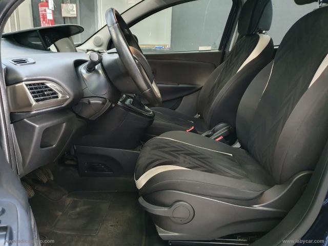 Auto - Lancia ypsilon 1.2 69 cv 5p.