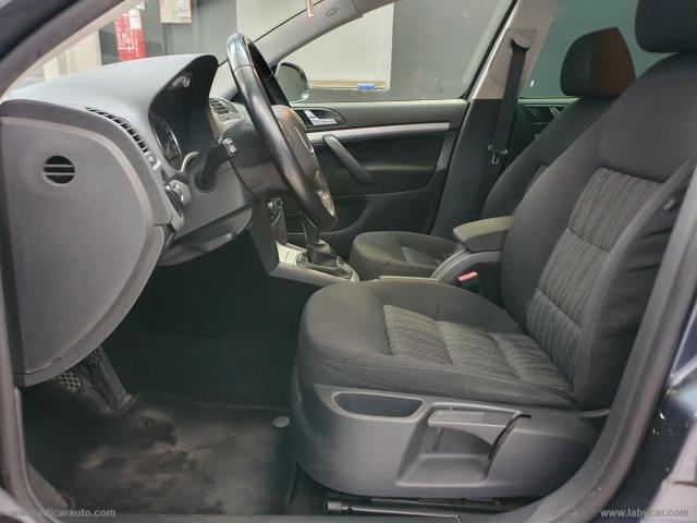 Auto - Skoda octavia 1.8 tfsi 4x4 wagon elegance