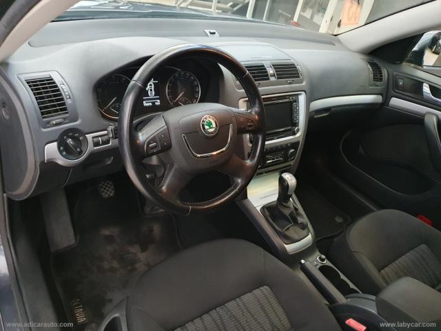 Auto - Skoda octavia 1.8 tfsi 4x4 wagon elegance