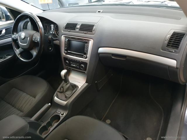 Auto - Skoda octavia 1.8 tfsi 4x4 wagon elegance