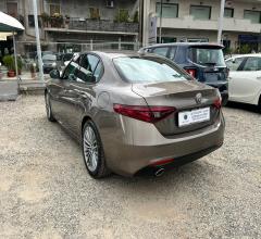 Auto - Alfa romeo giulia 2.2 td 150 cv at8
