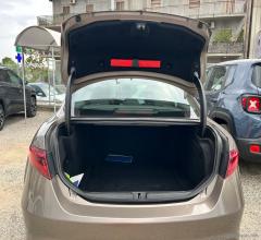 Auto - Alfa romeo giulia 2.2 td 150 cv at8