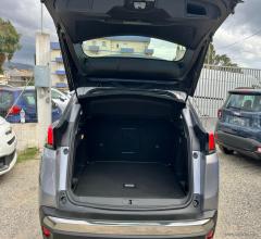 Auto - Peugeot 3008 bluehdi 130 s&s business