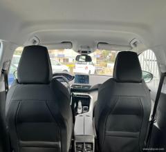 Auto - Peugeot 3008 bluehdi 130 s&s business