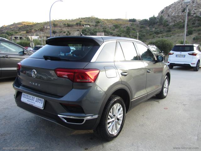 Auto - Volkswagen t-roc 1.6 tdi scr advanced bluemot.tech.