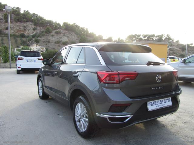 Auto - Volkswagen t-roc 1.6 tdi scr advanced bluemot.tech.