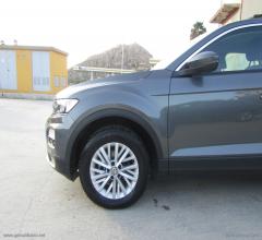 Auto - Volkswagen t-roc 1.6 tdi scr advanced bluemot.tech.