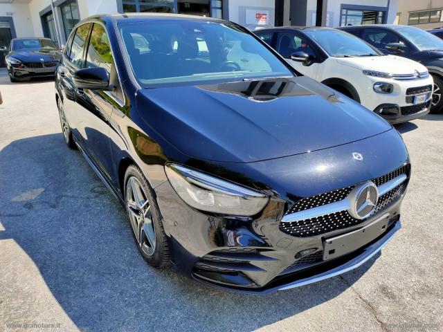 Auto - Mercedes-benz b 180 d premium