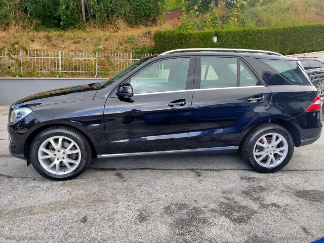 Auto - Mercedes-benz ml 250 bluetec 4matic sport