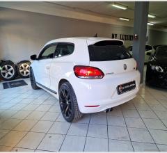 Auto - Volkswagen scirocco 1.4 tsi 160 cv