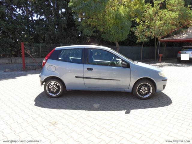 Auto - Fiat punto classic 1.3 mjt 16v 3p. dynamic