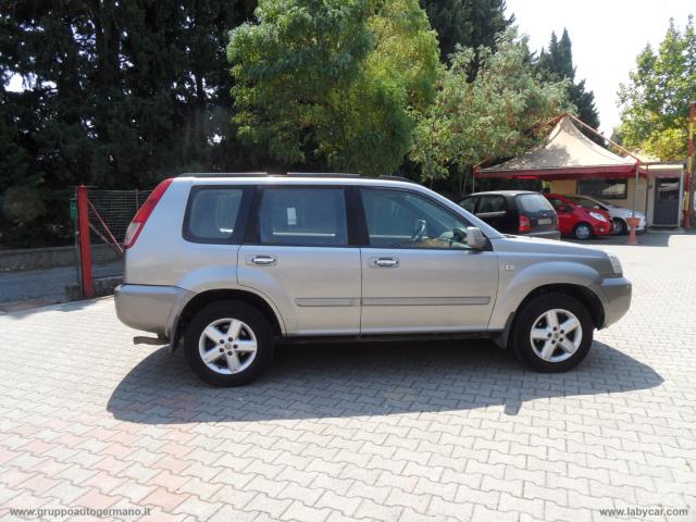 Auto - Nissan x-trail 2.2 dci elegance