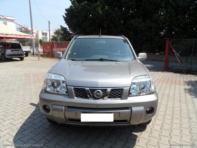 Auto - Nissan x-trail 2.2 dci elegance