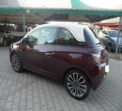 Auto - Opel adam 1.2 70 cv glam