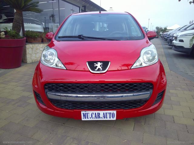 Auto - Peugeot 107 1.0 68 cv 3p. plaisir