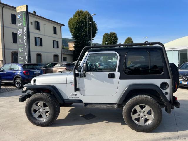 Auto - Jeep wrangler 2.4 sport