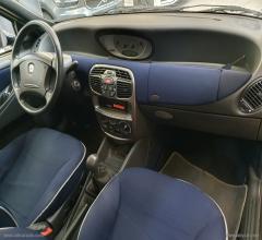 Auto - Lancia y 1.2 ls