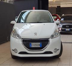 Auto - Peugeot 208 1.2 vti 82 cv 3p.