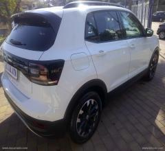 Auto - Volkswagen t-cross 1.6 tdi style bmt