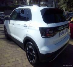 Auto - Volkswagen t-cross 1.6 tdi style bmt