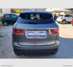 Auto - Jaguar f-pace 2.0 d 180 cv aut. prestige