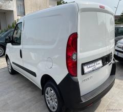 Auto - Fiat doblÃ² 1.3 mjt s&s pc-tn cargo lounge