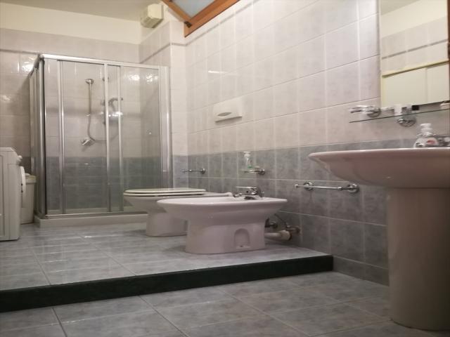 Appartamenti in Vendita - Appartamento in vendita a modugno zona parco
