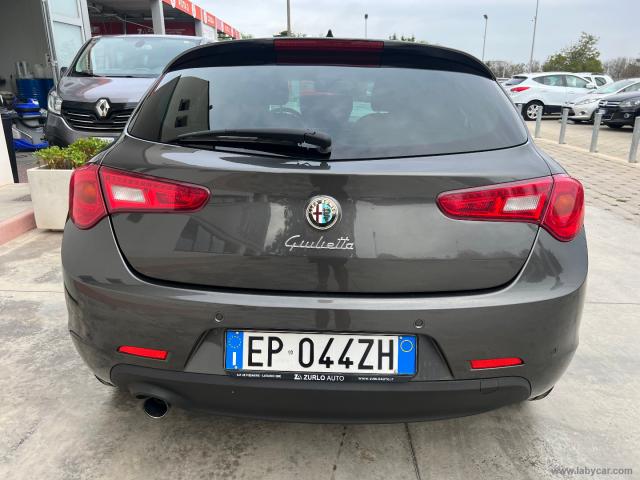 Auto - Alfa romeo giulietta 1.6 jtdm-2 105 cv exclusive