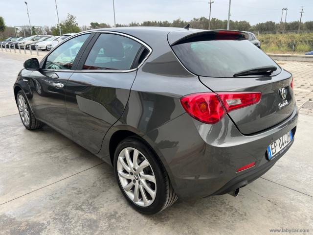 Auto - Alfa romeo giulietta 1.6 jtdm-2 105 cv exclusive