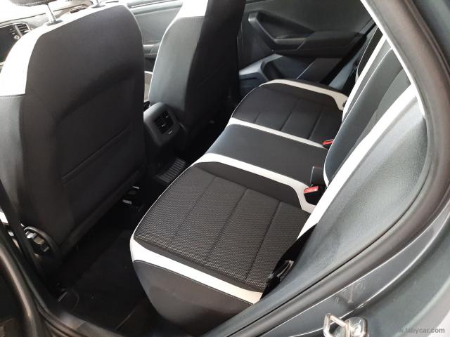 Auto - Volkswagen t-roc 2.0 tdi 150 dsg 4motion adv. bmt