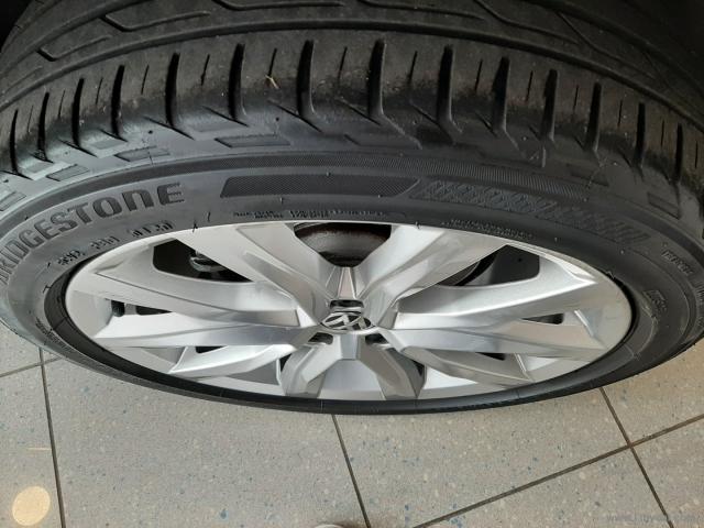 Auto - Volkswagen t-roc 2.0 tdi 150 dsg 4motion adv. bmt
