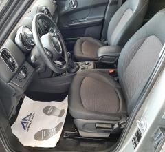 Auto - Mini mini one d countryman