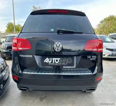 Auto - Volkswagen touareg 3.0 tdi 245cv tip. bmt executive