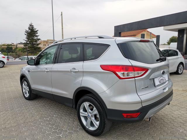 Auto - Ford kuga 2.0 tdci 120 cv s&s 2wd titanium