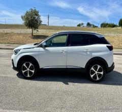 Auto - Peugeot 3008 bluehdi 130 s&s crossway