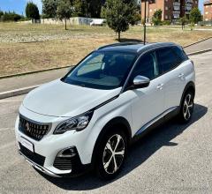 Auto - Peugeot 3008 bluehdi 130 s&s crossway