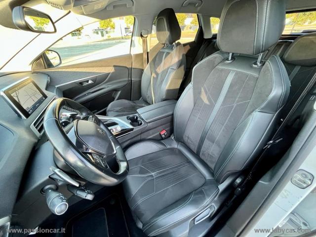 Auto - Peugeot 3008 bluehdi 130 s&s crossway
