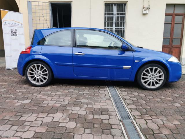 Auto - Renault mÃ©gane 2.0 t 225 cv 3p. rs power