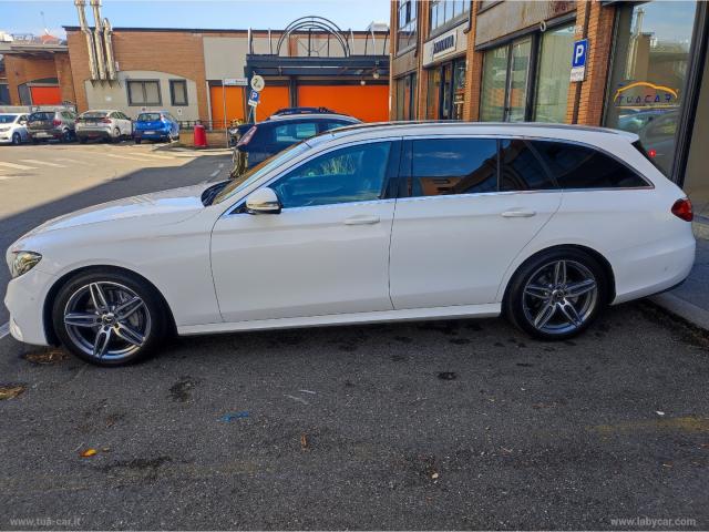 Auto - Mercedes-benz e 220 d s.w. 4matic auto premium plus
