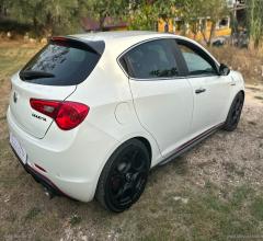 Auto - Alfa romeo giulietta 1.4 turbo multiair tct excl.