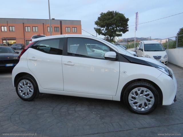 Auto - Toyota aygo 1.0 vvt-i 72 cv 5p. x-play mmt