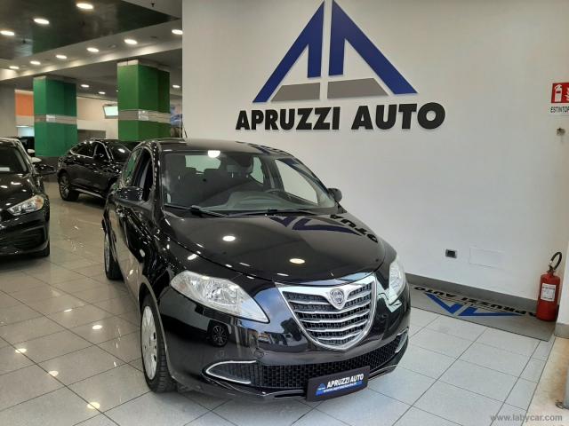 Auto - Lancia ypsilon 1.3 mjt 95 cv 5p. s&s platinum